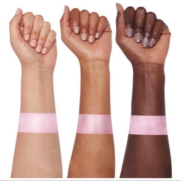 MORPHE X DEYSI DANGER Highlighter Glow Vibes - Picture 5 of 5